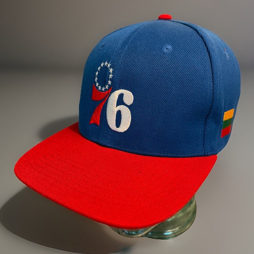 NWOT 76ers Embroidered Snapback Lithuania Flag Hat NWOT One Size